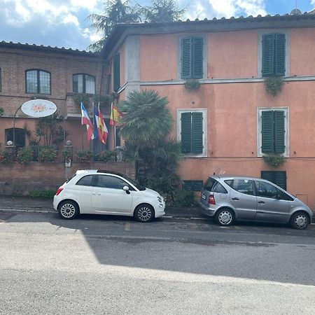 Villa Le Camelie Siena Exterior foto